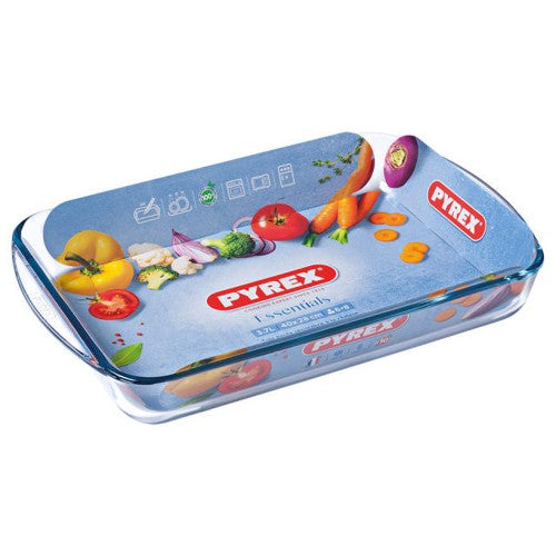 Pyrex Essentials 3.7L Casserole Dish
