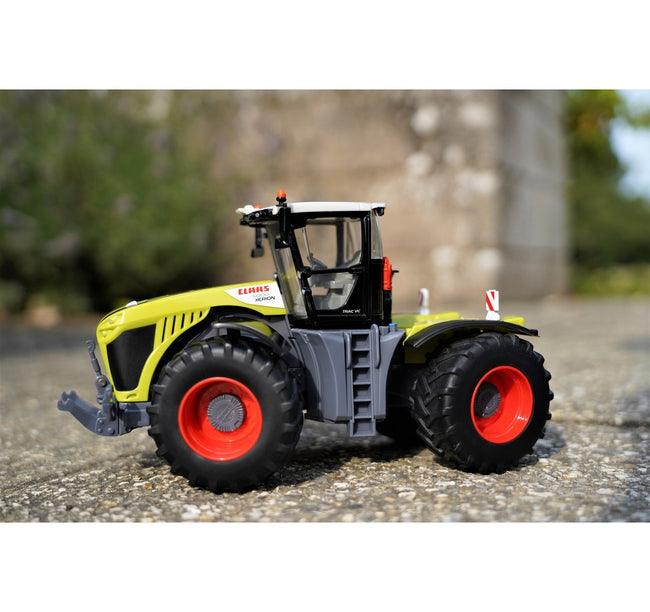 Britains traktor Claas Xerion
