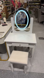Dressing table