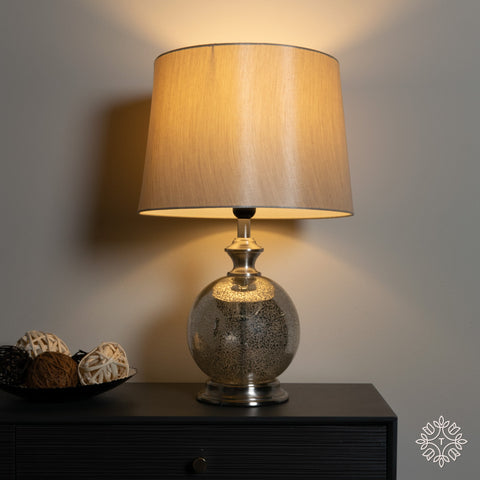 Leah ball lamp 52cm