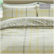 GAVENO CAVAILIA Hartley Check Duvet Cover, Reversible Soft & Cosy Quilt Bedding Set, Bedroom Accessory Mustard Double Size Polycotton